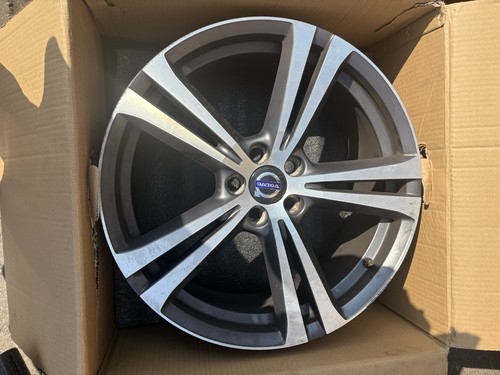 Volvo alloys set 4 - volvo, v40