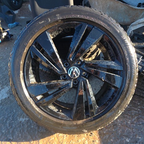 Genuine volkswagen roc - genuine, 18"